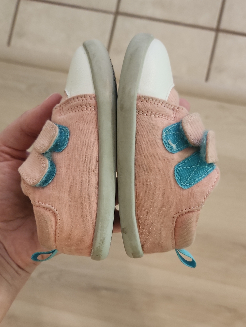 Ten Little Pink First Walkers Size 5 - Picture 3 of 5
